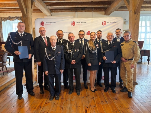 obrazek esoepmsanie umów o dofinansowanie z WFOŚiGW wiecej